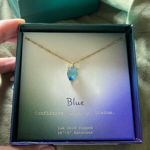 Blue stone gold necklace